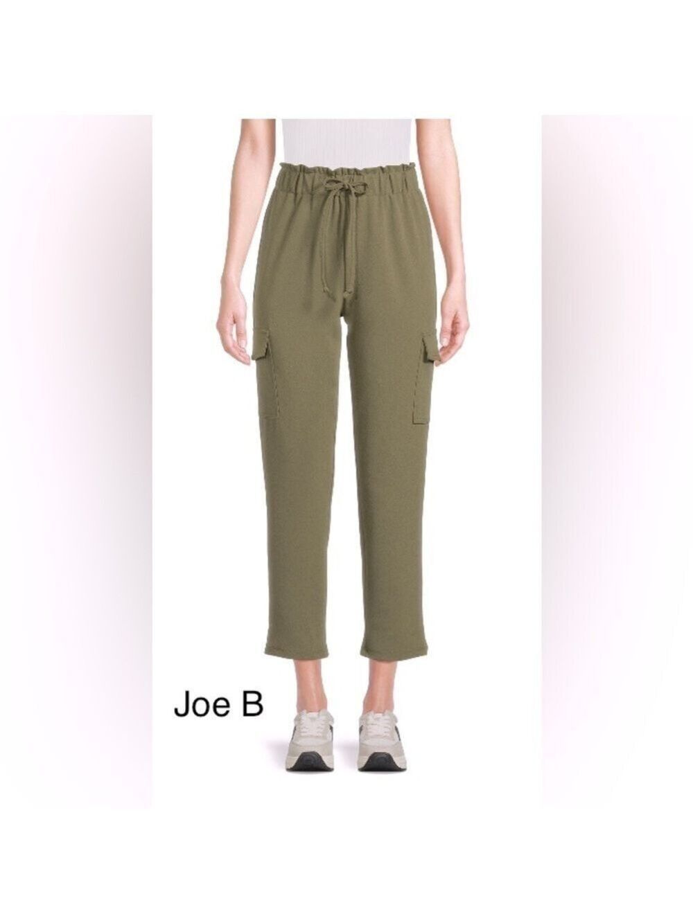 Joe B Women's Juniors Med Paperbag Waist Cargo Style Tapered Leg Pant in olive